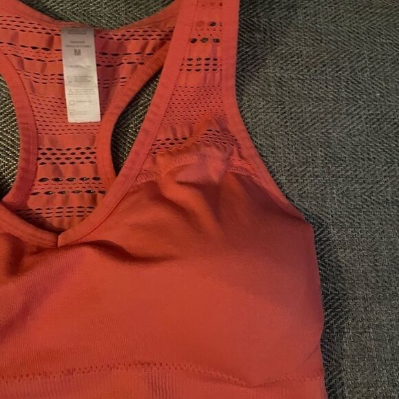 Coral Sports Women Bra - Size Medium - Picture 8 of 9